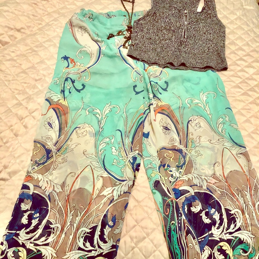 Colourful wide-leg pants